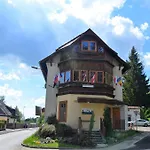 Haus Elena Am Semmering 아파트 슈타인하우스암세머링