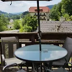 Haus Elena Am Semmering 슈타인하우스암세머링