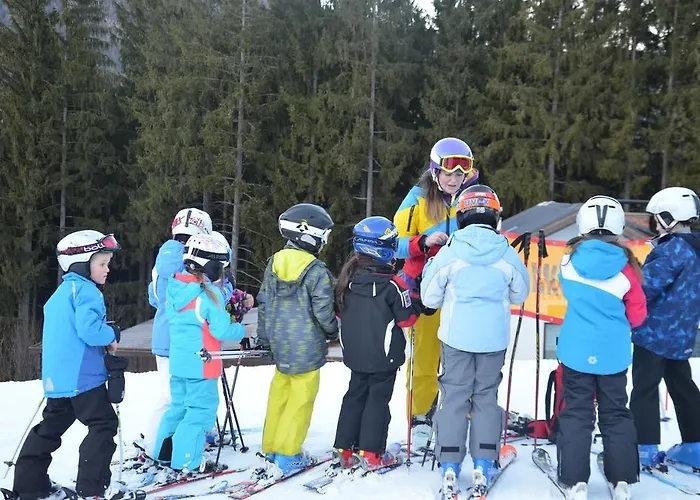 Haus Elena Am Semmering 아파트 *