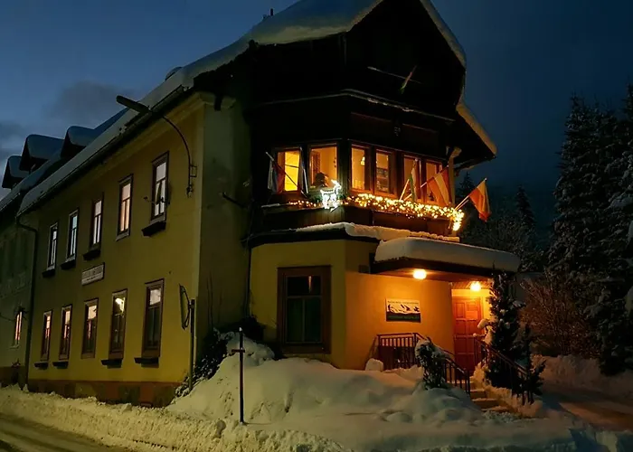 赛美瑞豪斯爱娜姆公寓 斯坦豪斯阿赛姆瑞