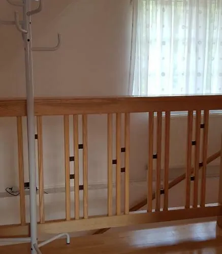 Haus Elena Am Semmering 슈타인하우스암세머링